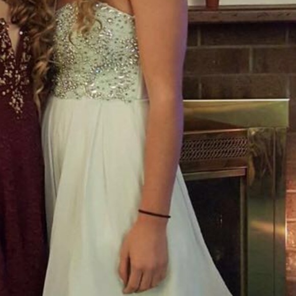 Homecoming dress - Picture 5 of 6